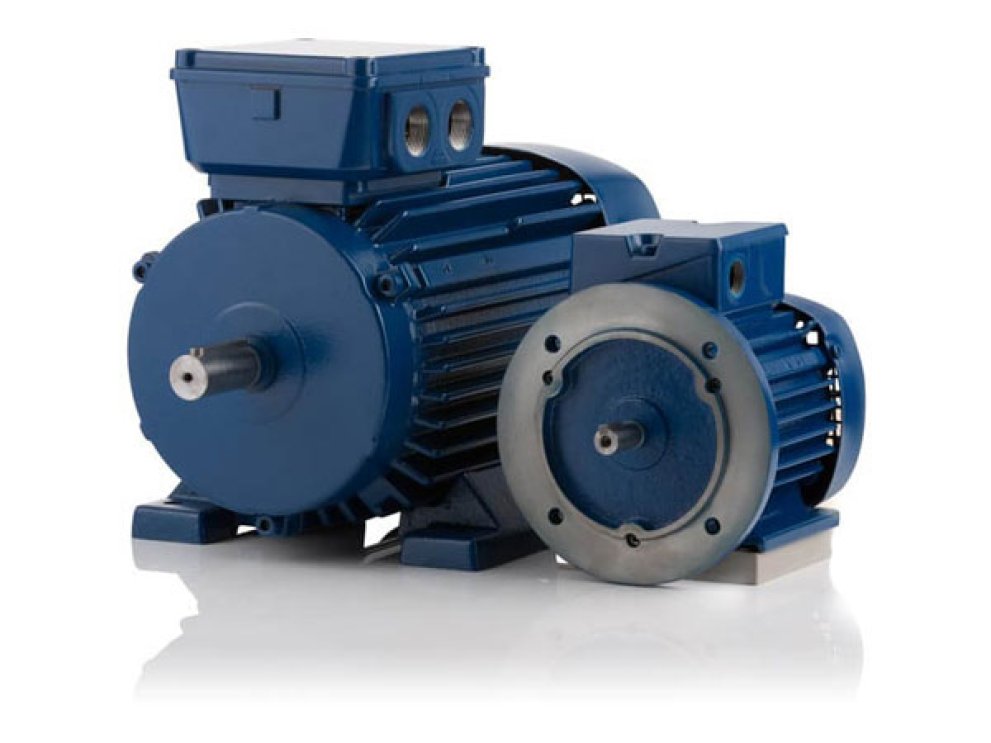 Robust, permanent magnet three-phase synchronous generator