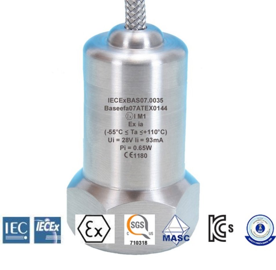 Intrinsically safe AC accelerometer with braided cable